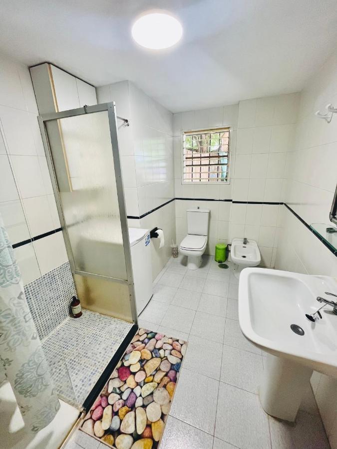 Estudio Adosado Con Jardin Y Parking Privado Alicante Eksteriør billede